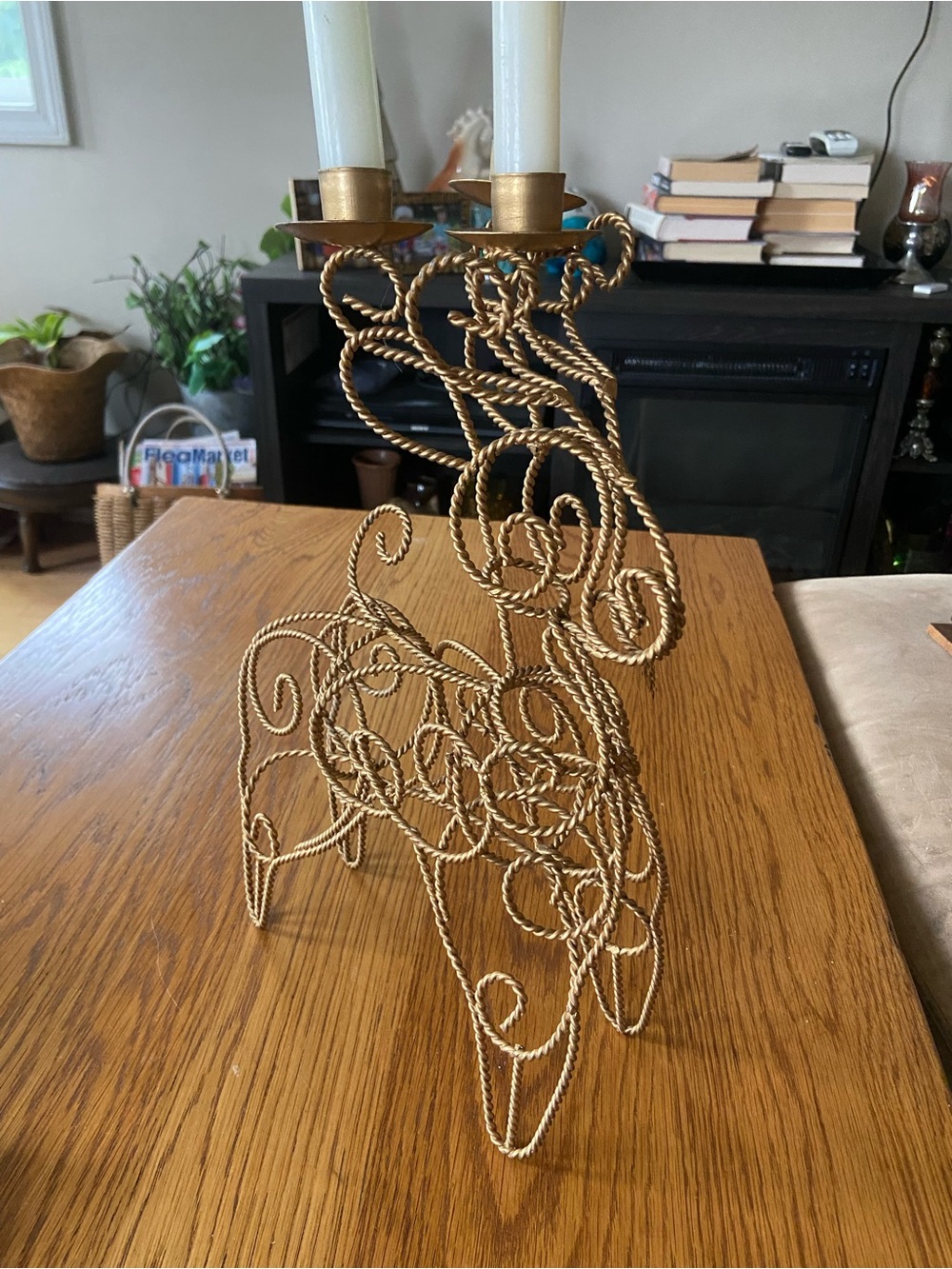 Vintage Twisted Rope Metal Reindeer Candle Holder - Gold